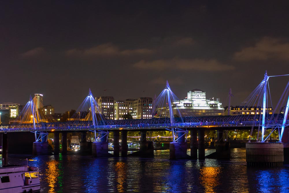 Hungerford Bridge